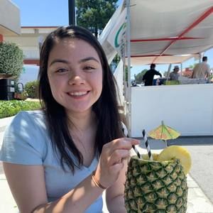 Meet your Posher, Dolores